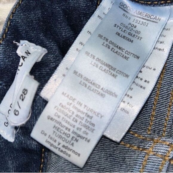 Good American Good Legs High-rise Jeans Blue
Jeans (Size 6/28) - Picture 5 of 7